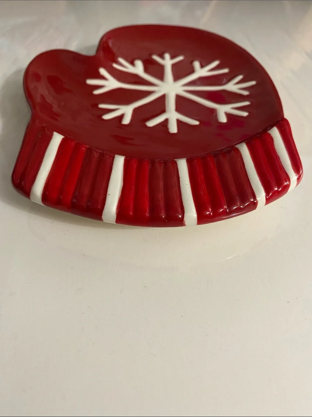 Boston Warehouse Trading Corp. Mitten Spoon Rest, Snow much fun, Cottagecore